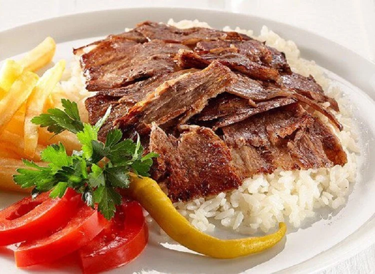 pilav üstü döner